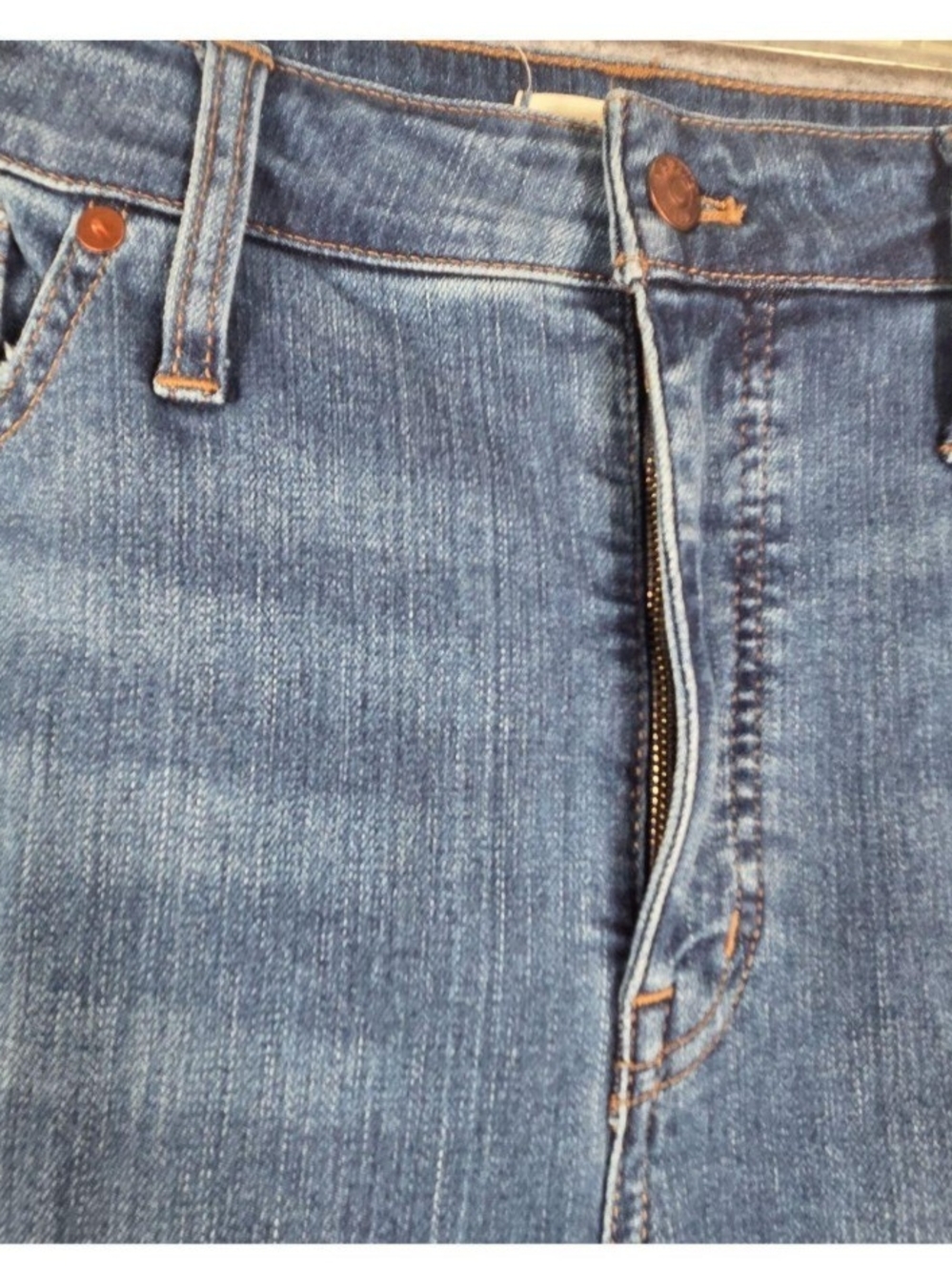 Madewell Curvy High Waisted Skinny Cropped Jeans - Picture 2 of 7